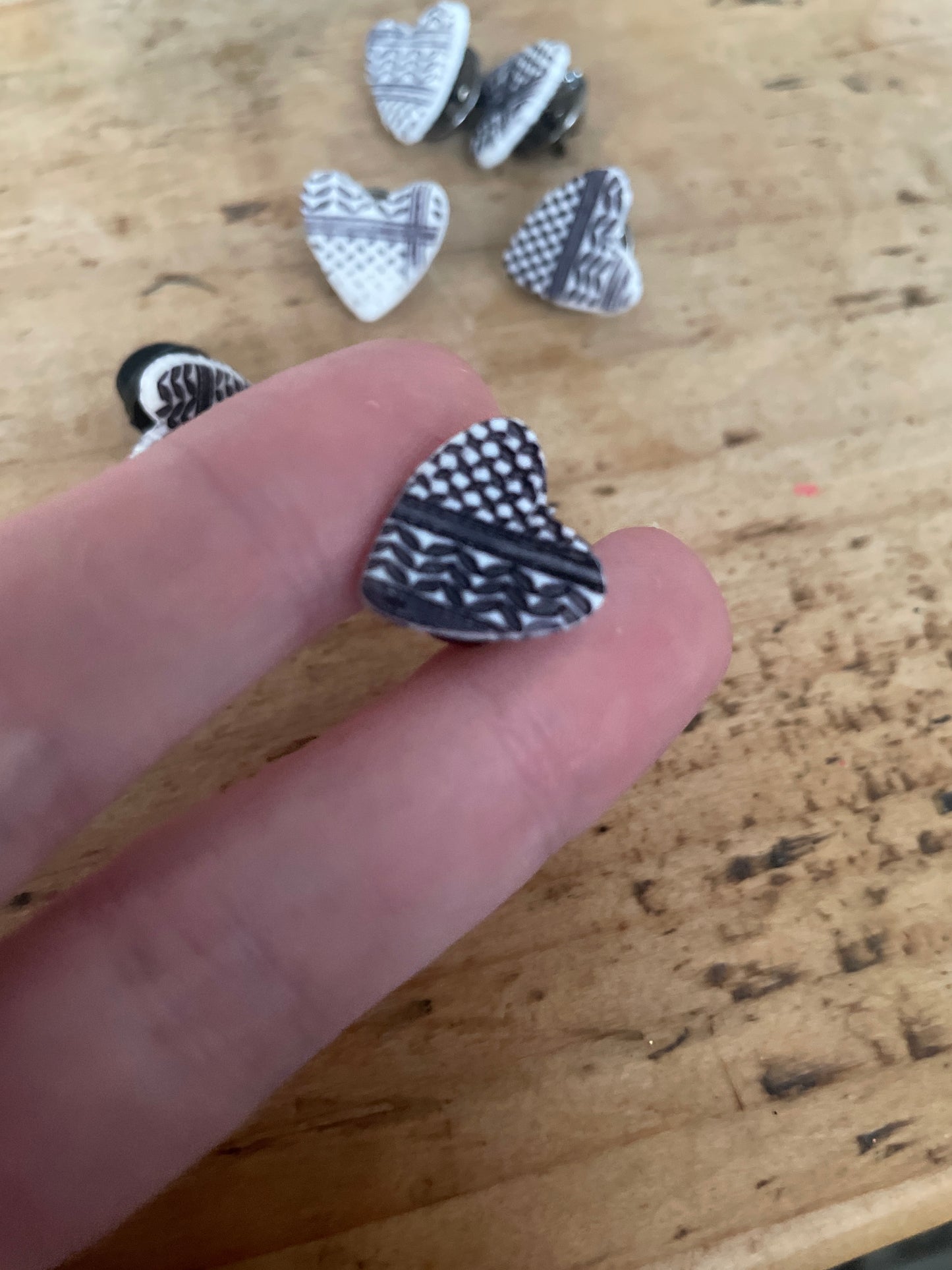 Handmade Clay Palestinian Keffiyeh Badges for Alaa